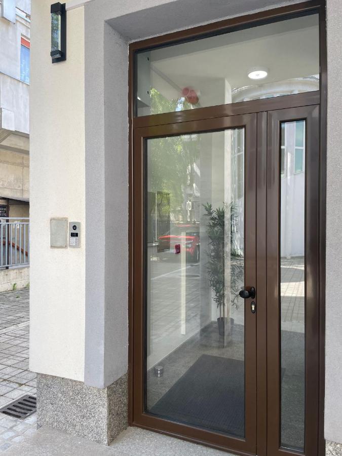 Morpheus Apartmani Sremska Mitrovica Exterior foto
