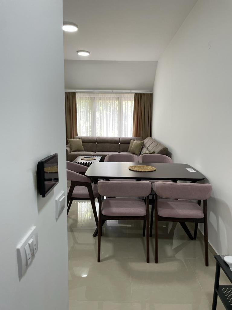 Morpheus Apartmani Sremska Mitrovica Exterior foto